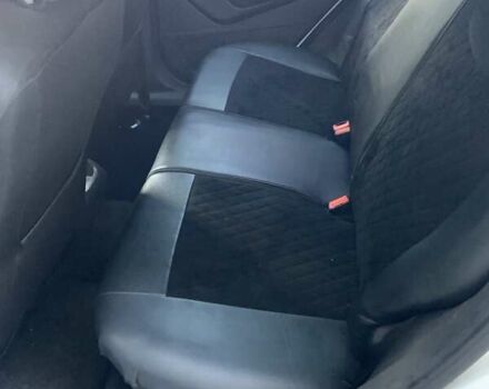 Белый Форд Фиеста, объемом двигателя 1 л и пробегом 139 тыс. км за 6200 $, фото 10 на Automoto.ua