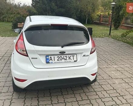 Форд Фиеста 2014 в Обухове на Automoto.ua Белый Форд Фиеста, объемом двигателя 1 л и пробегом 98 тыс. км за 8500 $, фото 1 на Automoto.ua