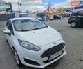 Білий Форд Фієста, об'ємом двигуна 1.6 л та пробігом 70 тис. км за 7800 $, фото 1 на Automoto.ua