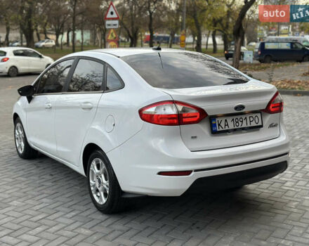 Белый Форд Фиеста, объемом двигателя 1.6 л и пробегом 177 тыс. км за 7500 $, фото 11 на Automoto.ua