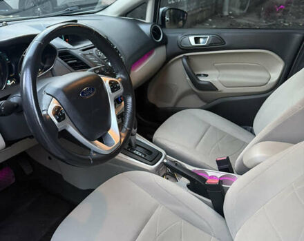 Белый Форд Фиеста, объемом двигателя 1.6 л и пробегом 123 тыс. км за 7400 $, фото 3 на Automoto.ua