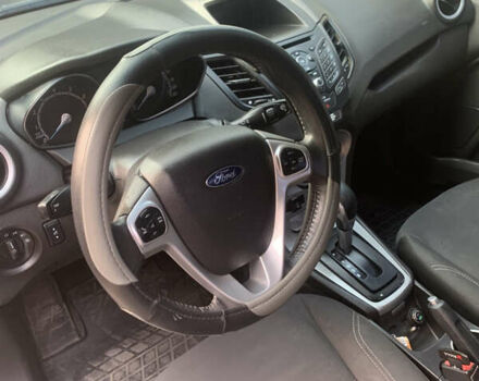 Білий Форд Фієста, об'ємом двигуна 1.6 л та пробігом 250 тис. км за 6750 $, фото 5 на Automoto.ua