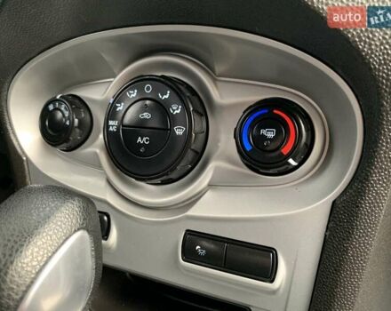 Білий Форд Фієста, об'ємом двигуна 1.6 л та пробігом 169 тис. км за 7555 $, фото 35 на Automoto.ua