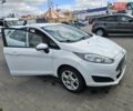 Білий Форд Фієста, об'ємом двигуна 1.6 л та пробігом 70 тис. км за 7800 $, фото 2 на Automoto.ua