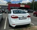 Білий Форд Фієста, об'ємом двигуна 1.6 л та пробігом 177 тис. км за 7381 $, фото 7 на Automoto.ua