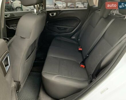 Білий Форд Фієста, об'ємом двигуна 1.6 л та пробігом 169 тис. км за 7555 $, фото 26 на Automoto.ua