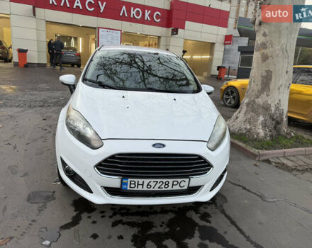 Белый Форд Фиеста, объемом двигателя 1.6 л и пробегом 123 тыс. км за 7400 $, фото 7 на Automoto.ua