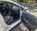 Белый Форд Фиеста, объемом двигателя 1.6 л и пробегом 115 тыс. км за 8700 $, фото 5 на Automoto.ua