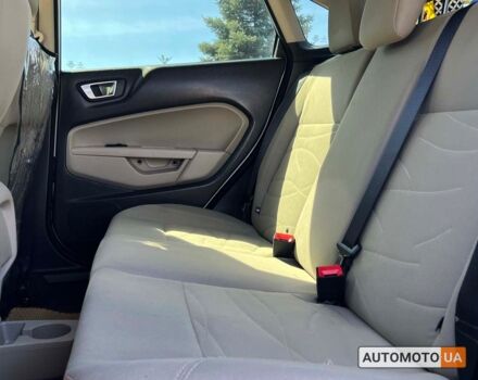 Белый Форд Фиеста, объемом двигателя 1.6 л и пробегом 135 тыс. км за 8999 $, фото 9 на Automoto.ua