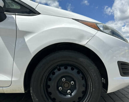 Білий Форд Фієста, об'ємом двигуна 1.6 л та пробігом 165 тис. км за 7400 $, фото 18 на Automoto.ua