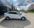 Білий Форд Фієста, об'ємом двигуна 1.6 л та пробігом 252 тис. км за 4999 $, фото 4 на Automoto.ua