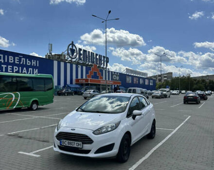 Білий Форд Фієста, об'ємом двигуна 1.6 л та пробігом 165 тис. км за 7400 $, фото 21 на Automoto.ua