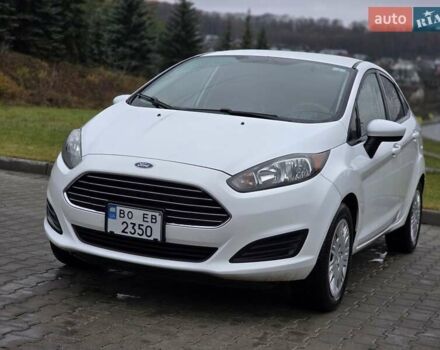 Белый Форд Фиеста, объемом двигателя 1.6 л и пробегом 114 тыс. км за 6999 $, фото 3 на Automoto.ua