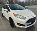 Белый Форд Фиеста, объемом двигателя 1.6 л и пробегом 70 тыс. км за 2500 $, фото 2 на Automoto.ua