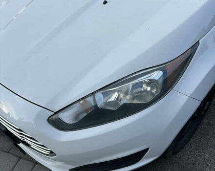 Білий Форд Фієста, об'ємом двигуна 1.6 л та пробігом 165 тис. км за 7400 $, фото 12 на Automoto.ua