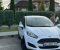 Білий Форд Фієста, об'ємом двигуна 1.6 л та пробігом 165 тис. км за 7400 $, фото 1 на Automoto.ua