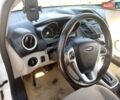 Білий Форд Фієста, об'ємом двигуна 1.6 л та пробігом 140 тис. км за 8000 $, фото 16 на Automoto.ua