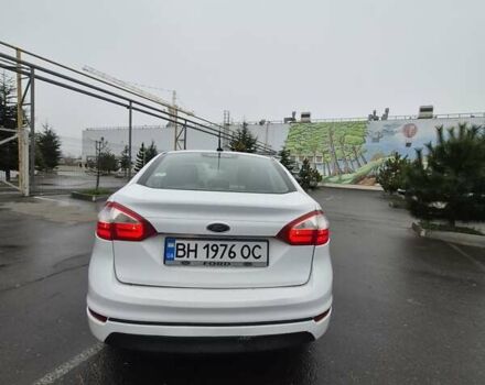 Белый Форд Фиеста, объемом двигателя 1.6 л и пробегом 132 тыс. км за 5000 $, фото 10 на Automoto.ua