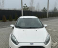 Белый Форд Фиеста, объемом двигателя 1.6 л и пробегом 160 тыс. км за 8000 $, фото 2 на Automoto.ua