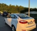 Білий Форд Фієста, об'ємом двигуна 1.6 л та пробігом 141 тис. км за 7000 $, фото 3 на Automoto.ua