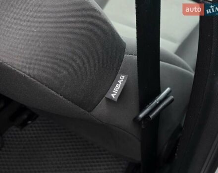 Белый Форд Фиеста, объемом двигателя 1.6 л и пробегом 114 тыс. км за 6999 $, фото 27 на Automoto.ua