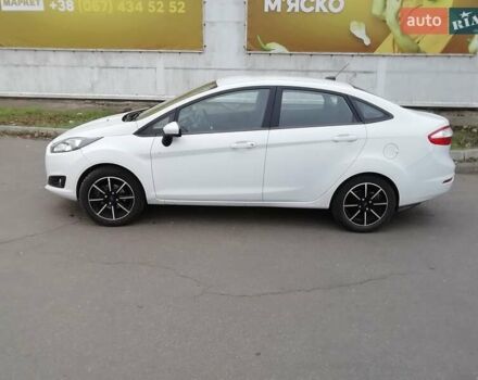 Білий Форд Фієста, об'ємом двигуна 1.6 л та пробігом 102 тис. км за 8600 $, фото 21 на Automoto.ua