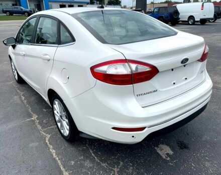 Форд Фиеста 2017 в Киеве на Automoto.ua Белый Форд Фиеста, объемом двигателя 1.6 л и пробегом 66 тыс. км за 5000 $, фото 5 на Automoto.ua