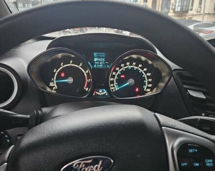 Белый Форд Фиеста, объемом двигателя 1.6 л и пробегом 144 тыс. км за 8500 $, фото 12 на Automoto.ua