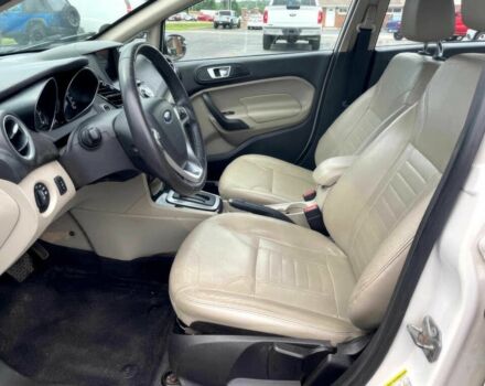 Белый Форд Фиеста, объемом двигателя 1.6 л и пробегом 55 тыс. км за 3500 $, фото 7 на Automoto.ua