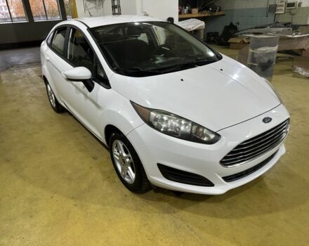 Белый Форд Фиеста, объемом двигателя 0 л и пробегом 114 тыс. км за 8600 $, фото 1 на Automoto.ua