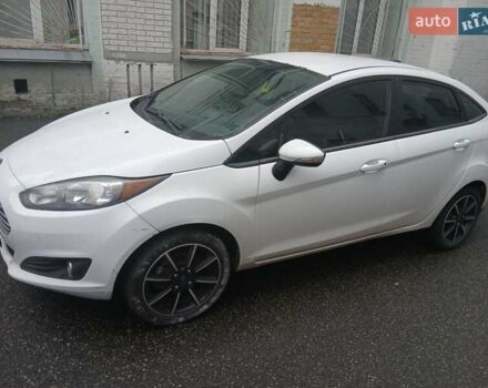 Белый Форд Фиеста, объемом двигателя 1.6 л и пробегом 78 тыс. км за 8000 $, фото 2 на Automoto.ua