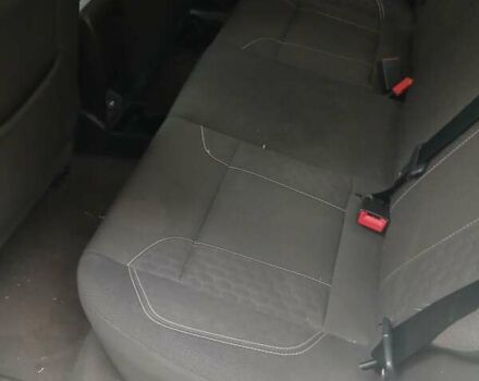 Белый Форд Фиеста, объемом двигателя 1.6 л и пробегом 78 тыс. км за 8000 $, фото 1 на Automoto.ua