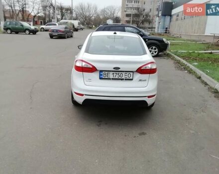 Білий Форд Фієста, об'ємом двигуна 1.6 л та пробігом 102 тис. км за 8600 $, фото 19 на Automoto.ua