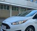 Білий Форд Фієста, об'ємом двигуна 1.6 л та пробігом 205 тис. км за 7000 $, фото 1 на Automoto.ua