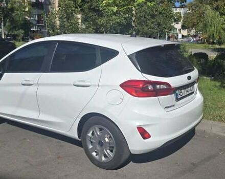 Белый Форд Фиеста, объемом двигателя 1 л и пробегом 128 тыс. км за 9500 $, фото 6 на Automoto.ua