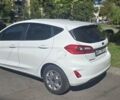 Белый Форд Фиеста, объемом двигателя 1 л и пробегом 128 тыс. км за 9500 $, фото 6 на Automoto.ua