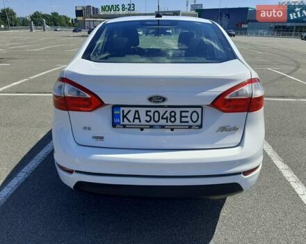 Белый Форд Фиеста, объемом двигателя 1.6 л и пробегом 155 тыс. км за 7900 $, фото 5 на Automoto.ua