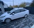 Форд Фиеста 2018 в Ужгороде на Automoto.ua Белый Форд Фиеста, объемом двигателя 1.6 л и пробегом 245 тыс. км за 5500 $, фото 4 на Automoto.ua