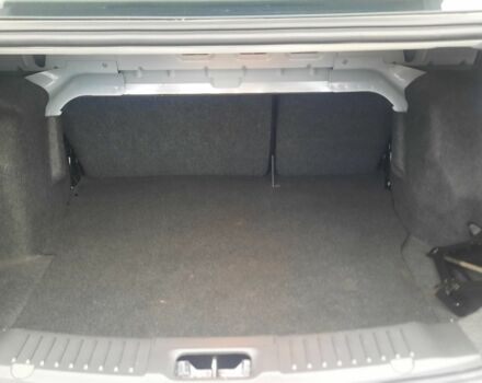 Белый Форд Фиеста, объемом двигателя 1.6 л и пробегом 66 тыс. км за 8500 $, фото 2 на Automoto.ua