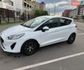Белый Форд Фиеста, объемом двигателя 1 л и пробегом 122 тыс. км за 8400 $, фото 1 на Automoto.ua