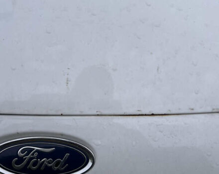 Белый Форд Фиеста, объемом двигателя 1.6 л и пробегом 153 тыс. км за 6900 $, фото 16 на Automoto.ua