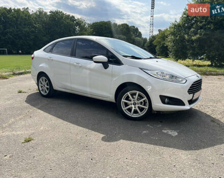 Белый Форд Фиеста, объемом двигателя 1.6 л и пробегом 116 тыс. км за 9700 $, фото 1 на Automoto.ua