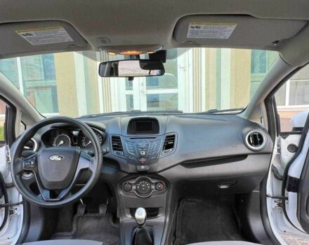 Белый Форд Фиеста, объемом двигателя 1.6 л и пробегом 67 тыс. км за 7700 $, фото 6 на Automoto.ua