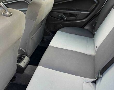 Белый Форд Фиеста, объемом двигателя 1.6 л и пробегом 67 тыс. км за 7700 $, фото 19 на Automoto.ua