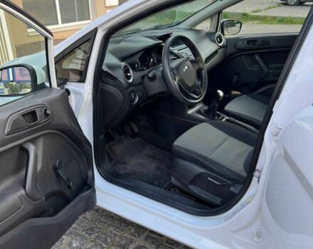 Белый Форд Фиеста, объемом двигателя 1.6 л и пробегом 67 тыс. км за 7700 $, фото 16 на Automoto.ua