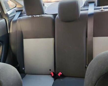 Белый Форд Фиеста, объемом двигателя 1.6 л и пробегом 159 тыс. км за 7600 $, фото 5 на Automoto.ua