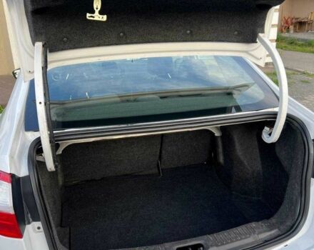 Белый Форд Фиеста, объемом двигателя 1.6 л и пробегом 67 тыс. км за 7700 $, фото 21 на Automoto.ua