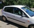 Белый Форд Фиеста, объемом двигателя 1.2 л и пробегом 225 тыс. км за 3550 $, фото 3 на Automoto.ua