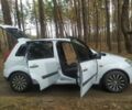 Білий Форд Фієста, об'ємом двигуна 1.2 л та пробігом 210 тис. км за 4100 $, фото 1 на Automoto.ua
