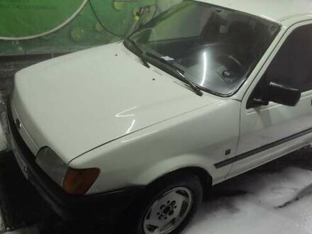 Форд Фієста 1991 у Звенигородка на Automoto.ua Білий Форд Фієста, об'ємом двигуна 1.8 л та пробігом 100 тис. км за 1600 $, фото 1 на Automoto.ua